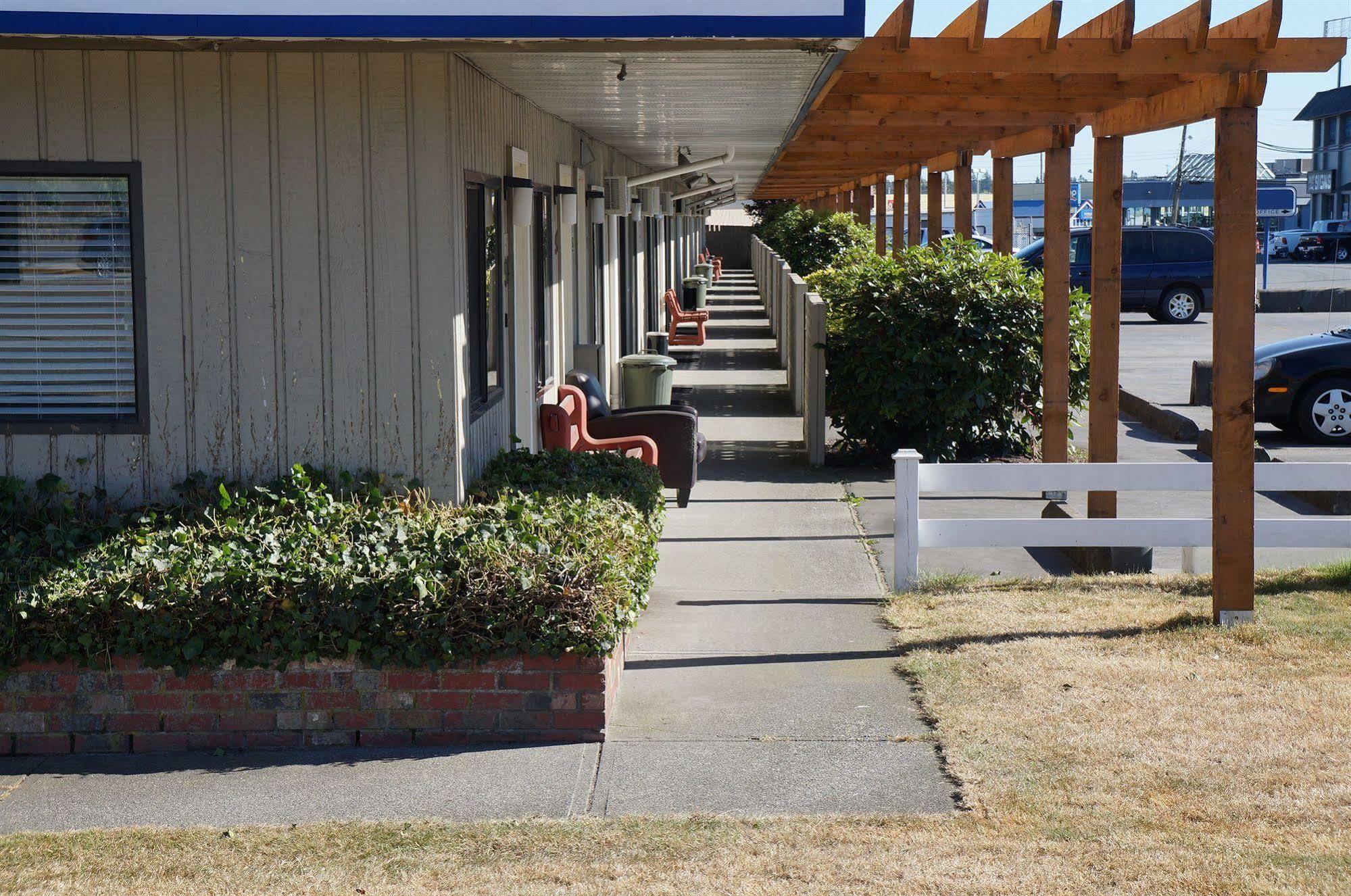 Westward Inn & Suites Langley Eksteriør bilde